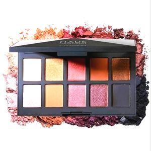 NWT HAUS Labs Fame GLAM ROOM NO.1 Eyeshadow pallet